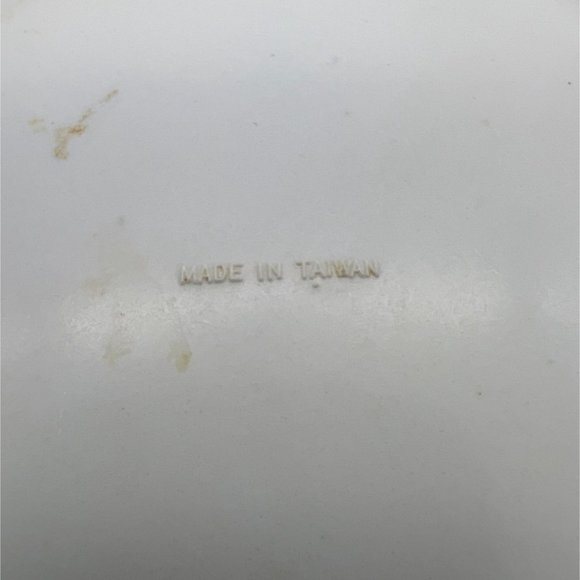 Vintage Melamine Plastic Decorative Reticulated Plate This Kitchen is Closed 7" - Picture 4 of 5